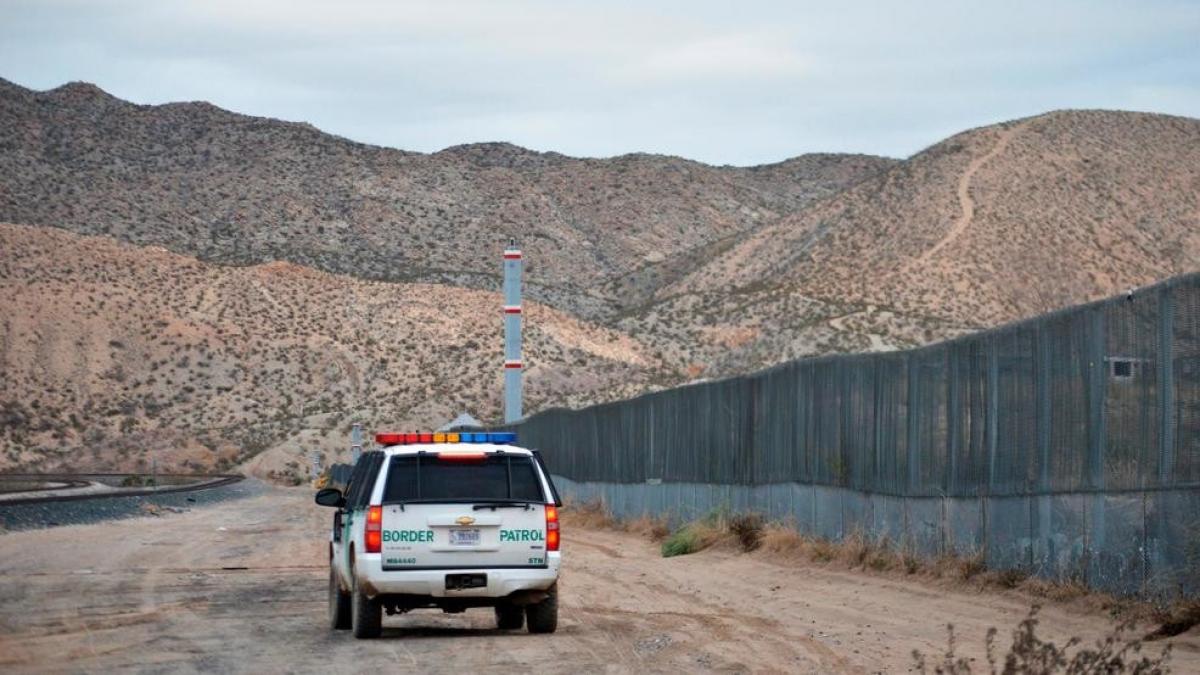 Border wall